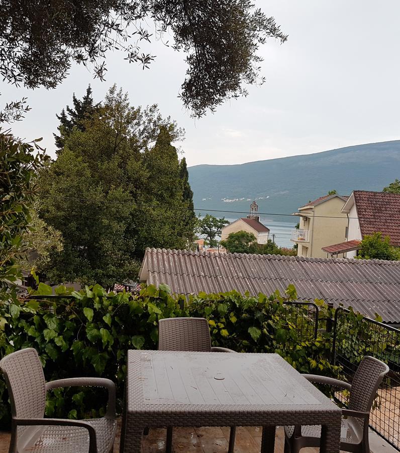 Smokva Apartments Herceg Novi Exterior foto