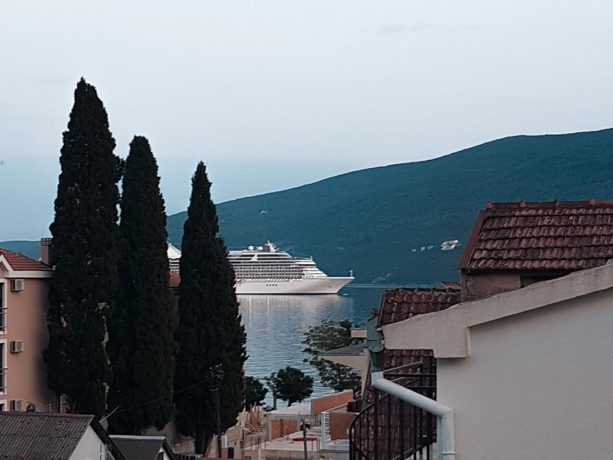 Smokva Apartments Herceg Novi Exterior foto